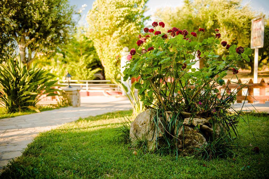 Armonia Boutique Hotel Meson Yerakarion Екстер'єр фото