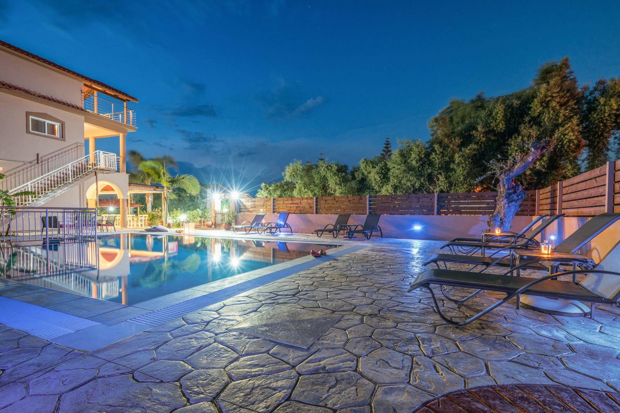 Armonia Boutique Hotel Meson Yerakarion Екстер'єр фото